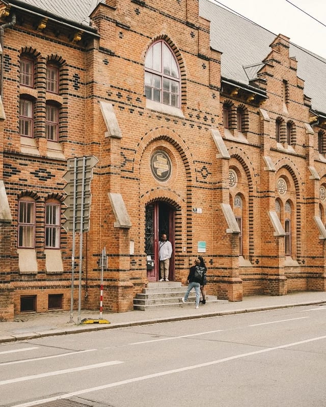 Brnenské peknoty počas @openhousebrno 🧱

#brno #czech #openhouse #arch #sony #sonyalpha #urban #urbanphotography